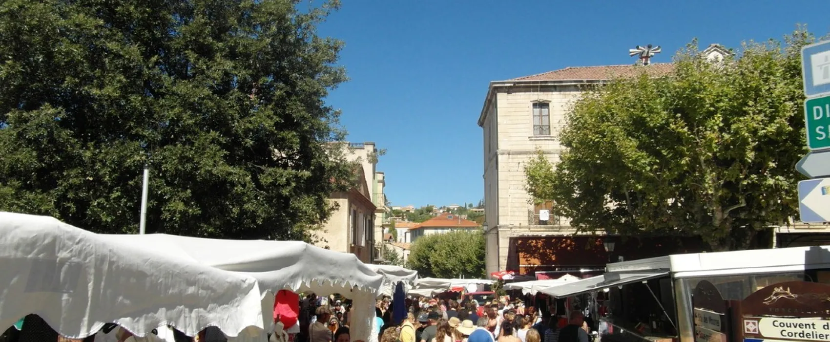 Domaine Naturiste des Lauzons