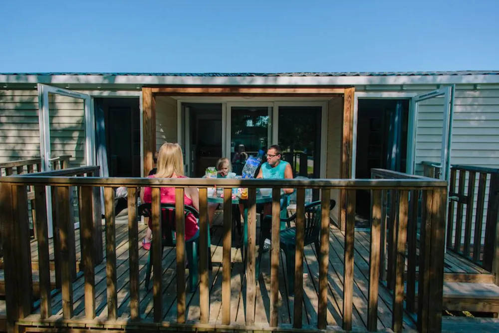 Camping les Plages de l'Ain