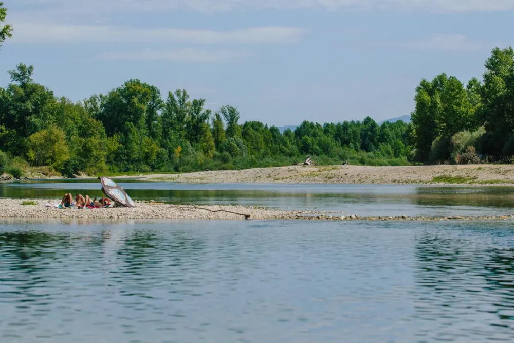 Camping les Plages de l'Ain