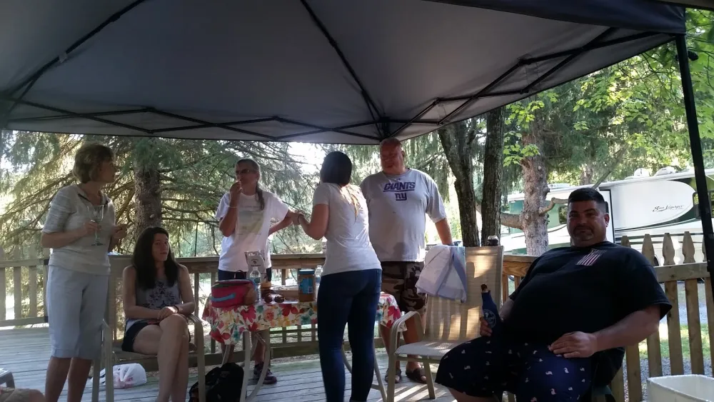 Four Seasons Campgrounds - Scotron