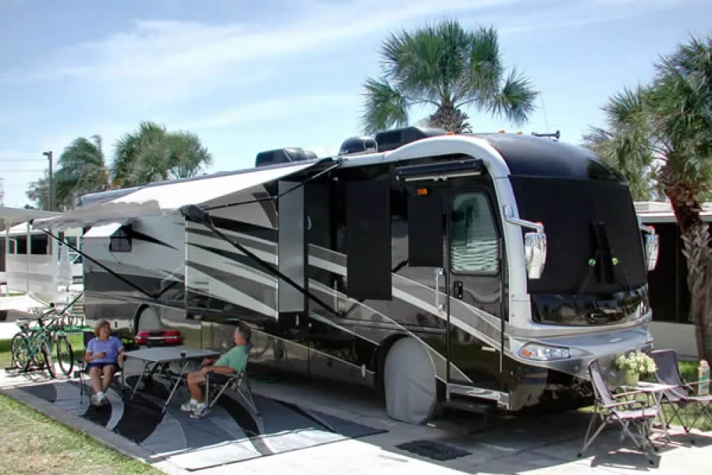 Siesta Bay RV Resort