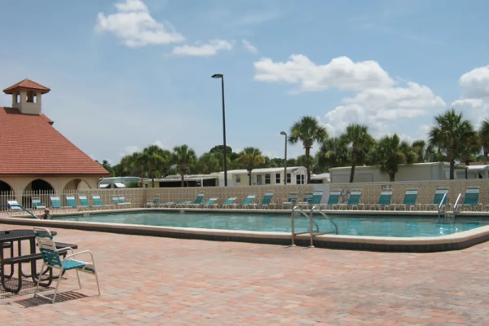 Siesta Bay RV Resort