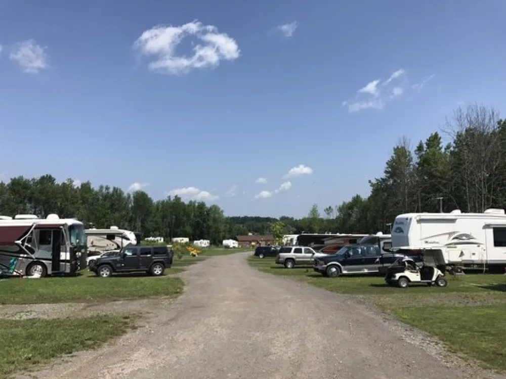 Red's Twilight on the Erie RV Resort