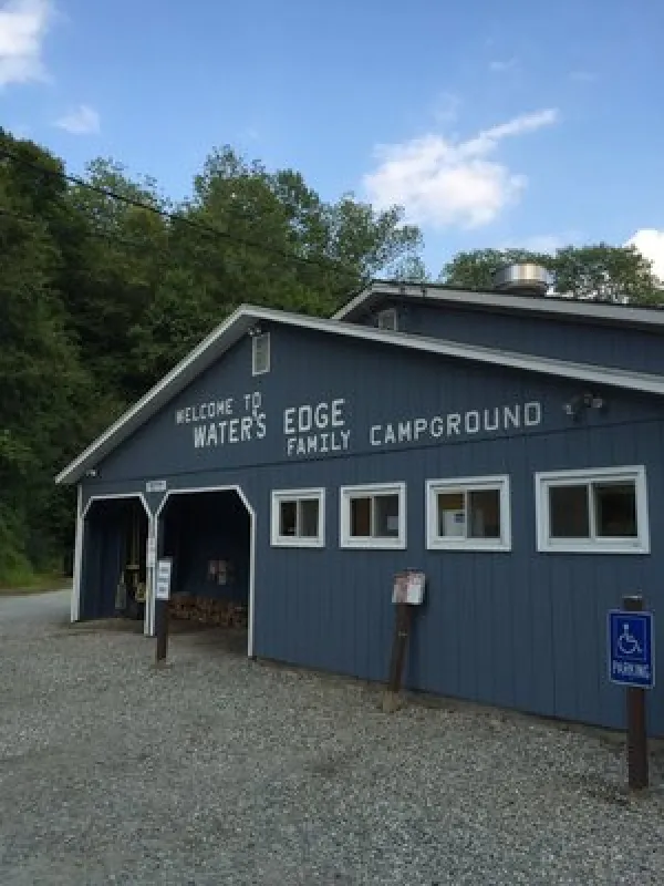 Water's Edge Family Campground