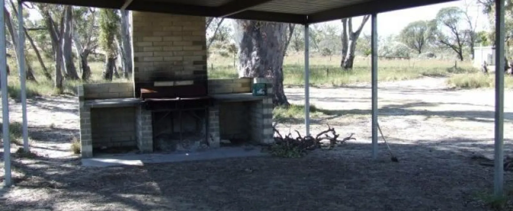 Baan Hill Picnic Area Campground