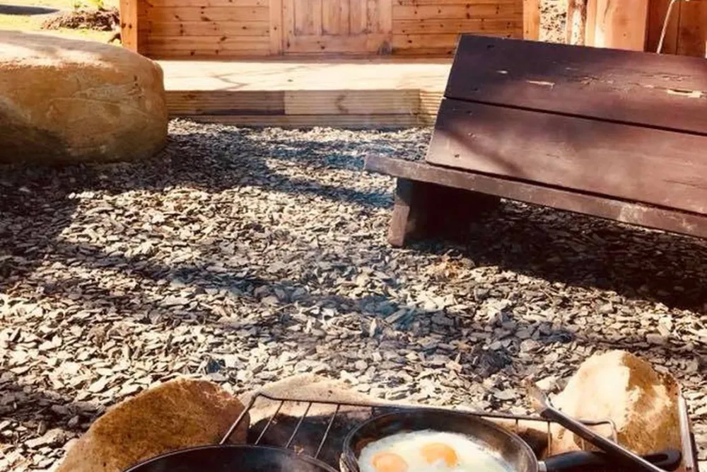 Tregroes Caravan, Camping and Glamping Park