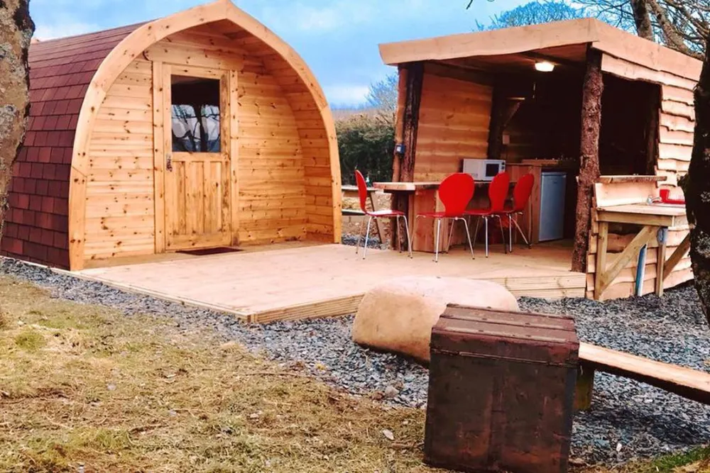 Tregroes Caravan, Camping and Glamping Park