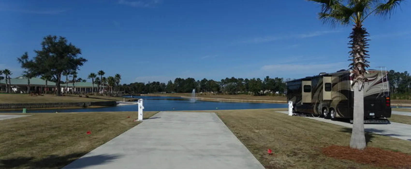 Lake Osprey RV Resort