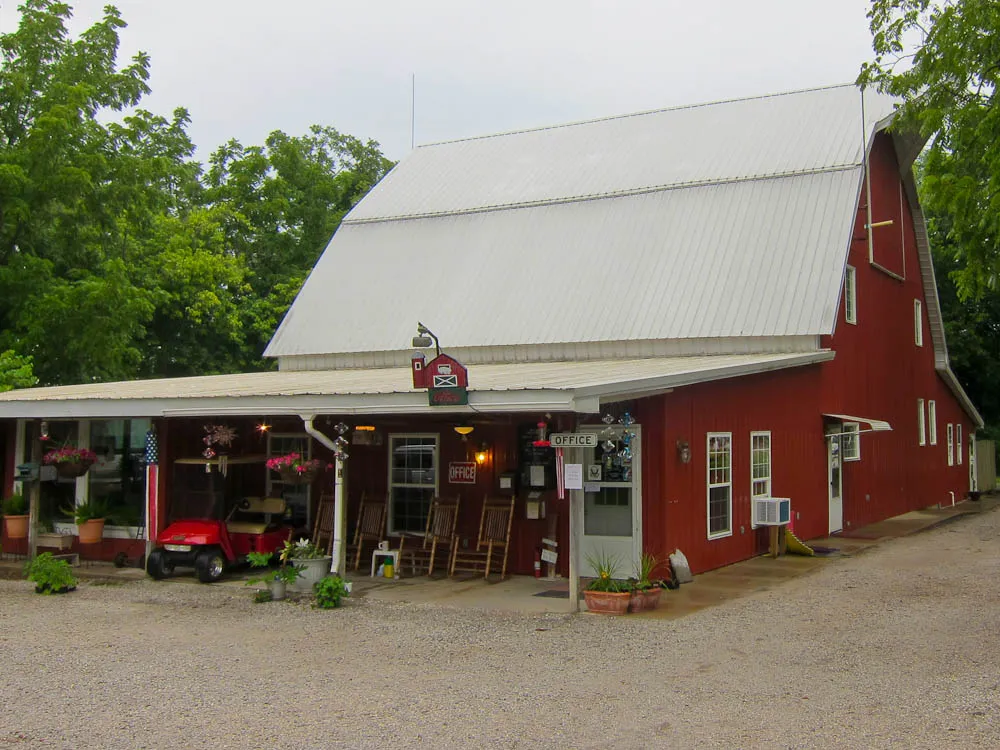 Big Red Barn RV Park