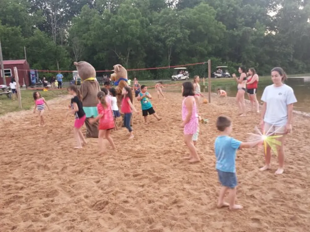 Yogi Bear's Jellystone Park at Natural Bridge