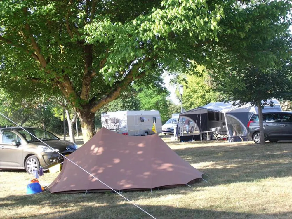 Municipal De La Noue Marrou