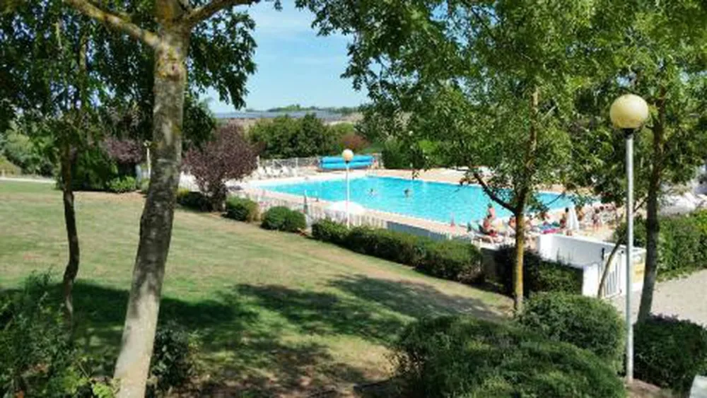 Campéole Domaine de Combelles