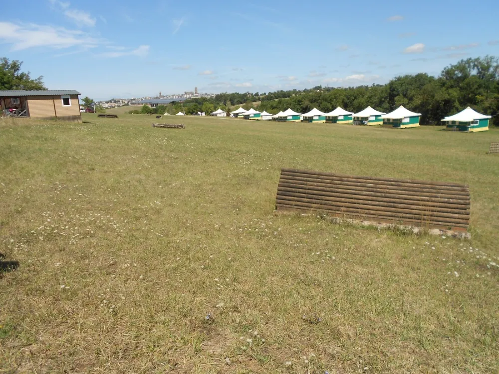 Campéole Domaine de Combelles