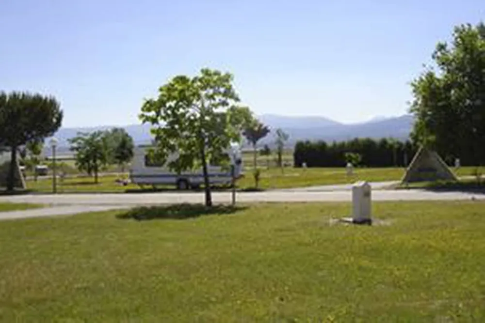 Complejo Turistíco Aeródromo Fuentemilanos