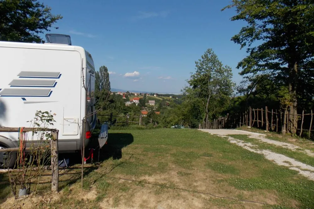 Etno kuća pod Okićem