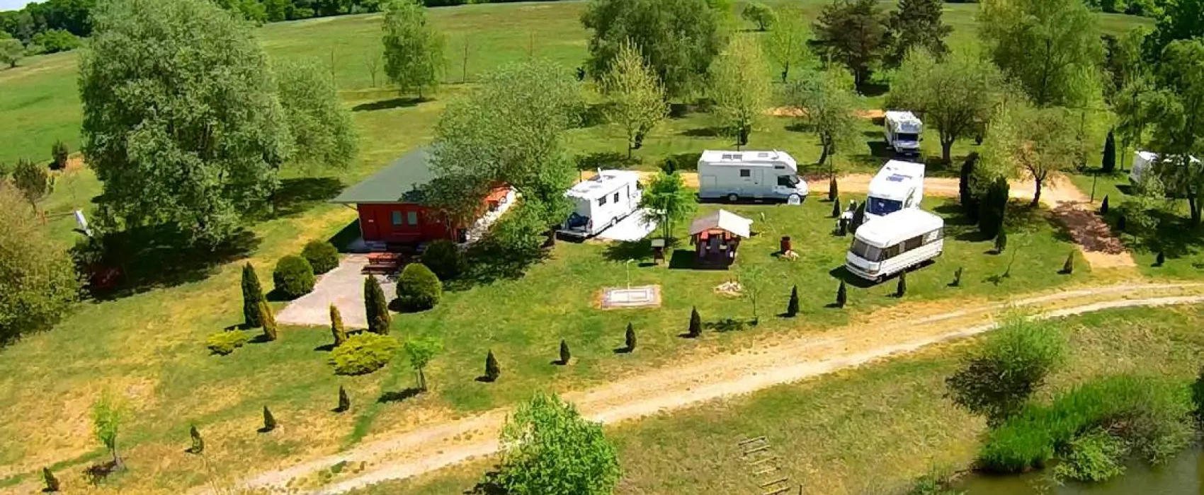 Sárberki Horgásztó és Camping