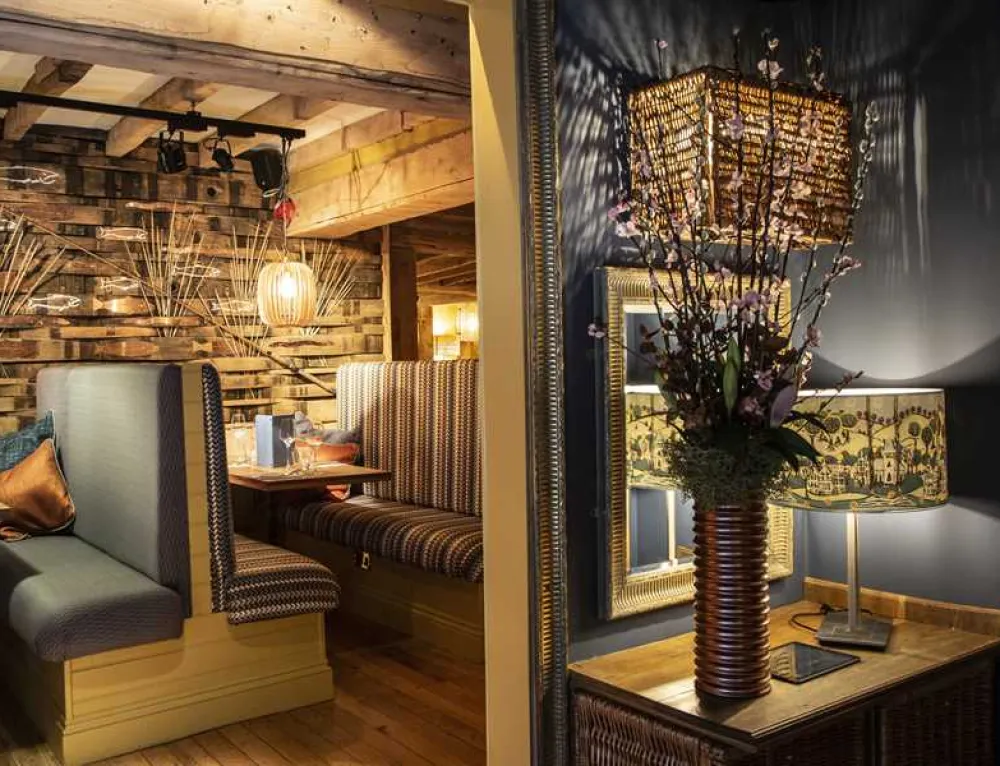 Hatton Country World