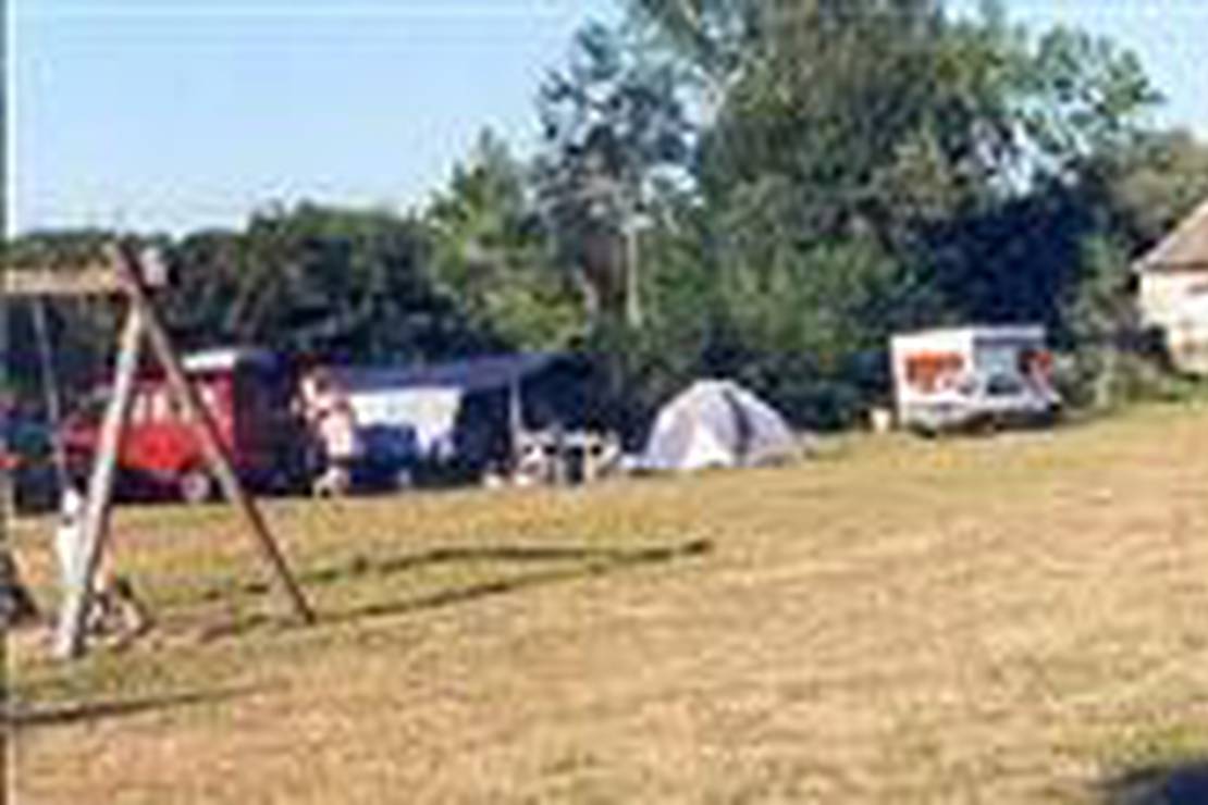 Aire Naturelle De Camping À La Ferme photo 5