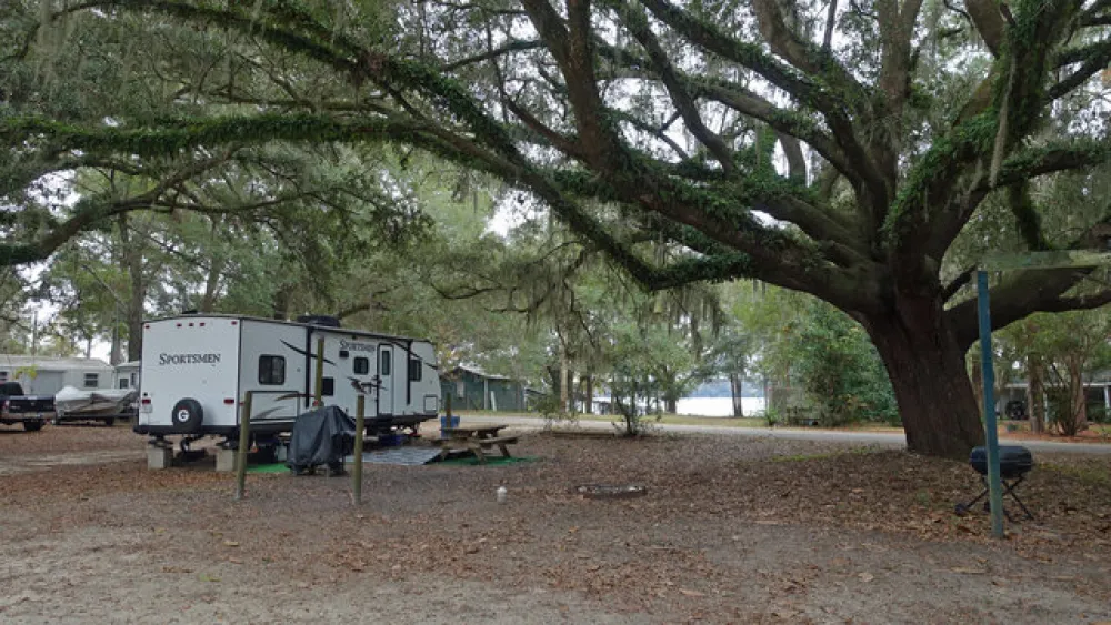 Whippoorwill Sportman's Lodge Inc