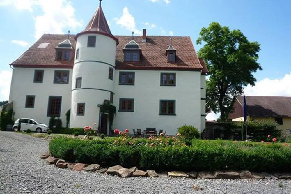 Schloss Rossdorf