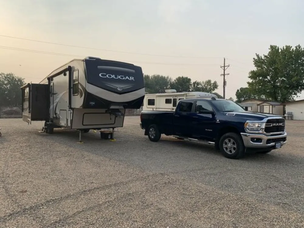 Big Sky Camp & RV Park