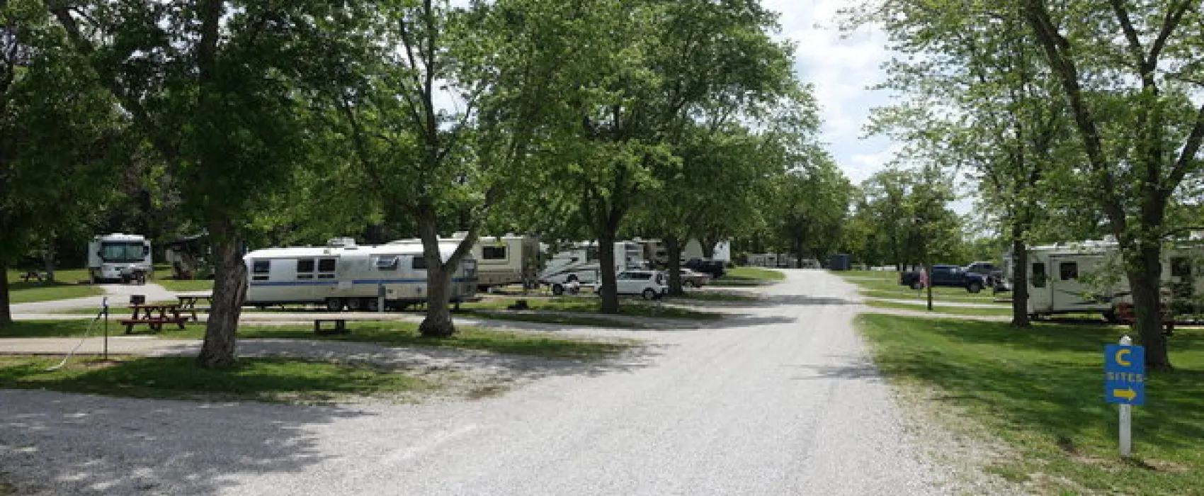 Diamond Caverns RV Resort & Golf