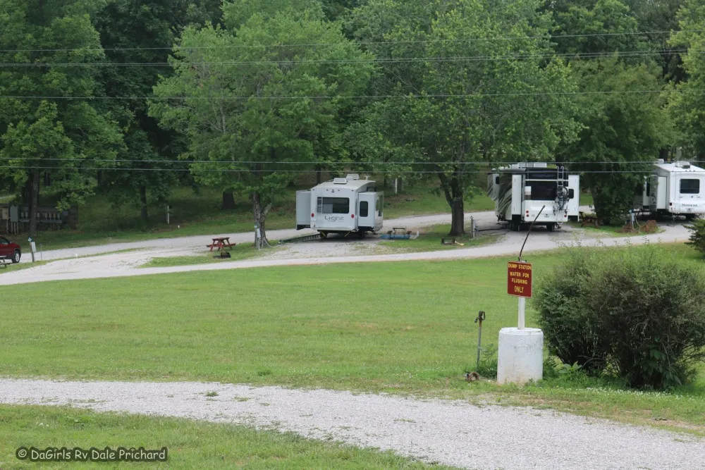 Diamond Caverns RV Resort & Golf