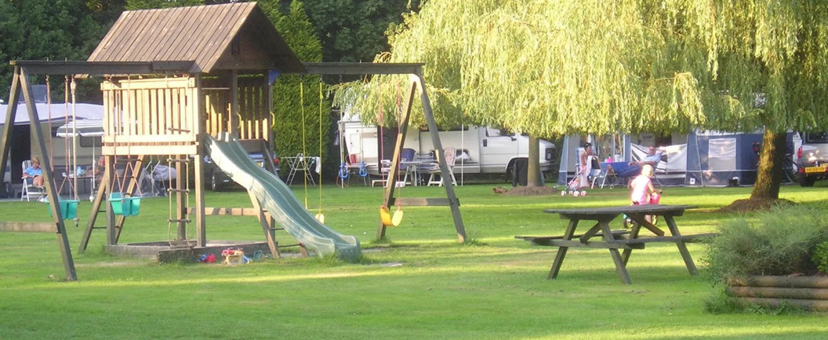 mini-camping Maya's Hoefke