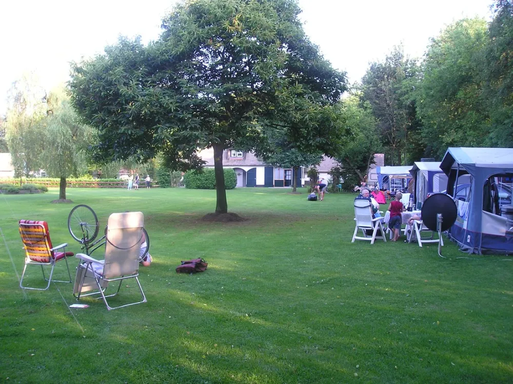 mini-camping Maya's Hoefke