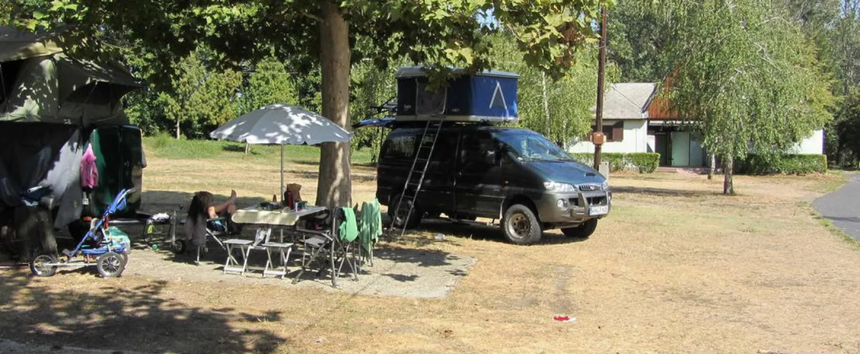 Delta Camping