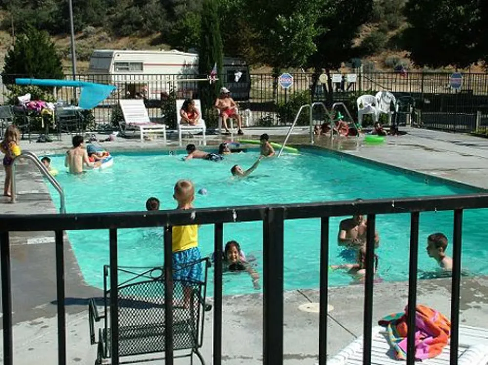 Pyramid Lake RV Resort