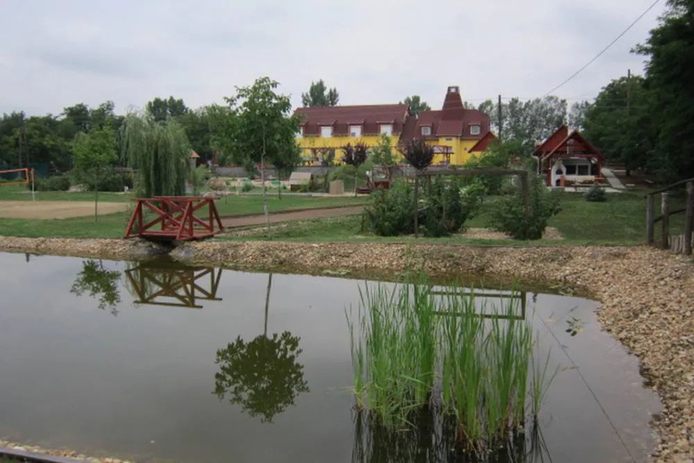 Liza Aqua & Conference Hotel, Liza Car Camping