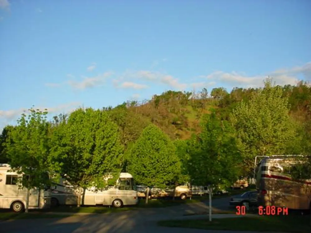 Mountain Gate RV Park & Cottages