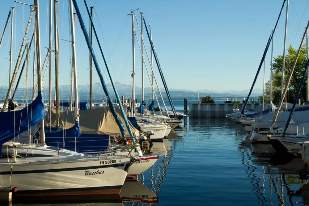 Schloss Helmsdorf OHG