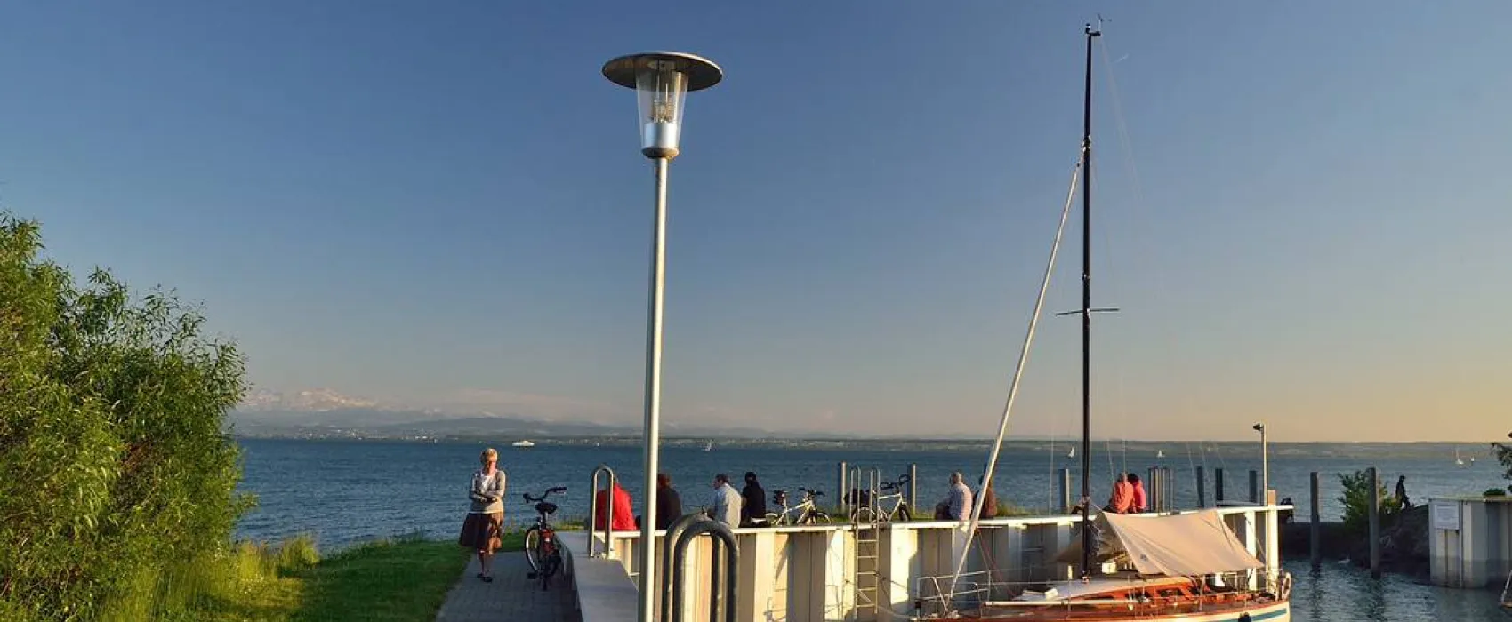 Schloss Helmsdorf OHG