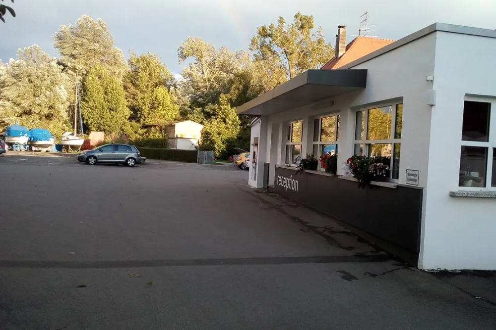 Schloss Helmsdorf OHG