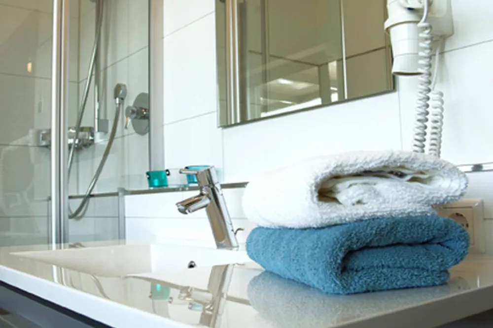 Schloss Helmsdorf OHG