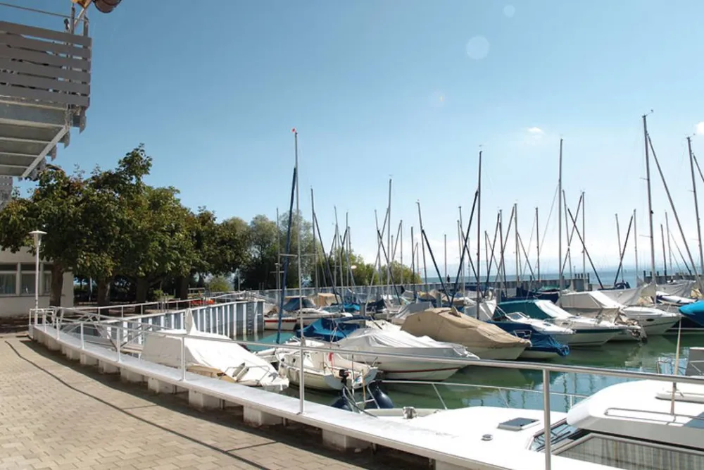 Schloss Helmsdorf OHG