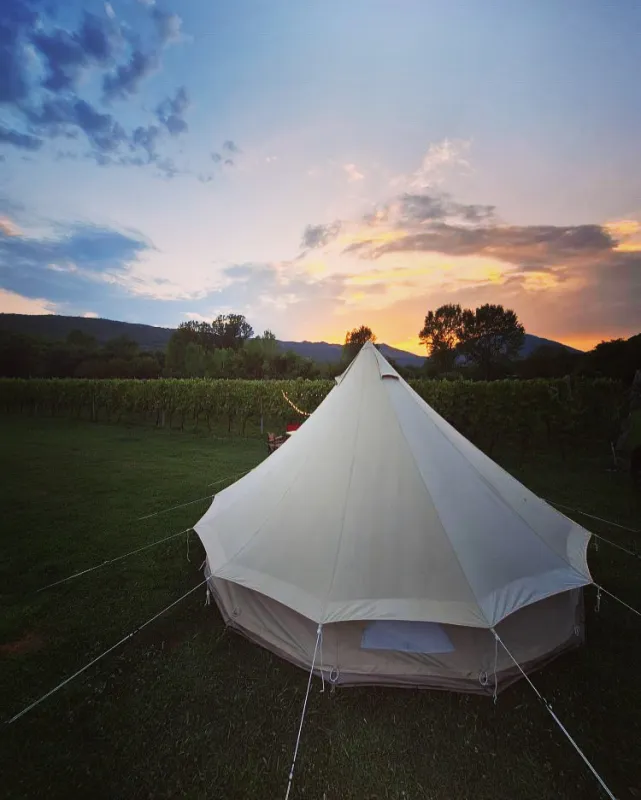 Purple Eye Estate - Camp & Winery (Jokaš)