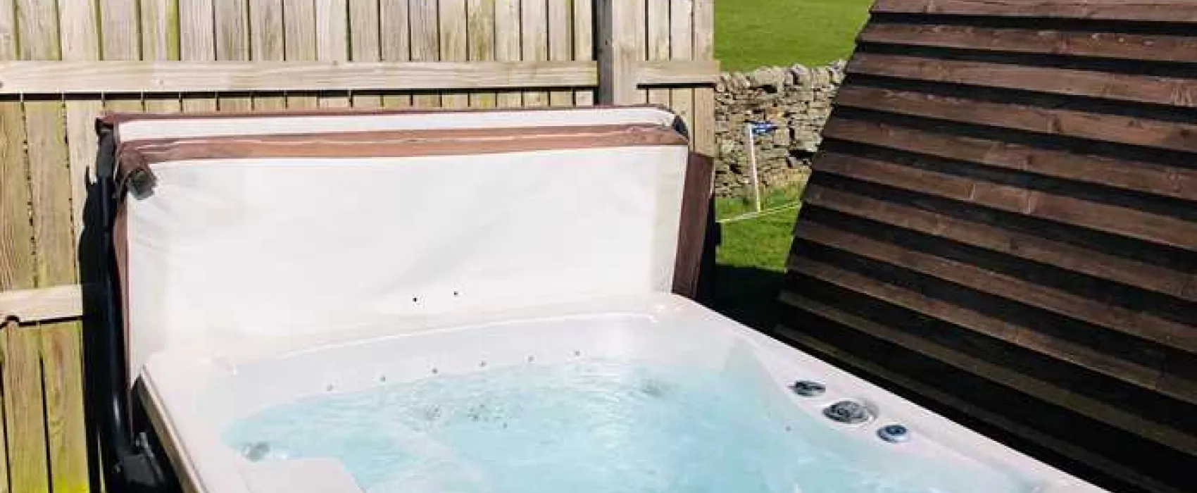 Herding Hill Farm Touring, Camping and Glamping Site