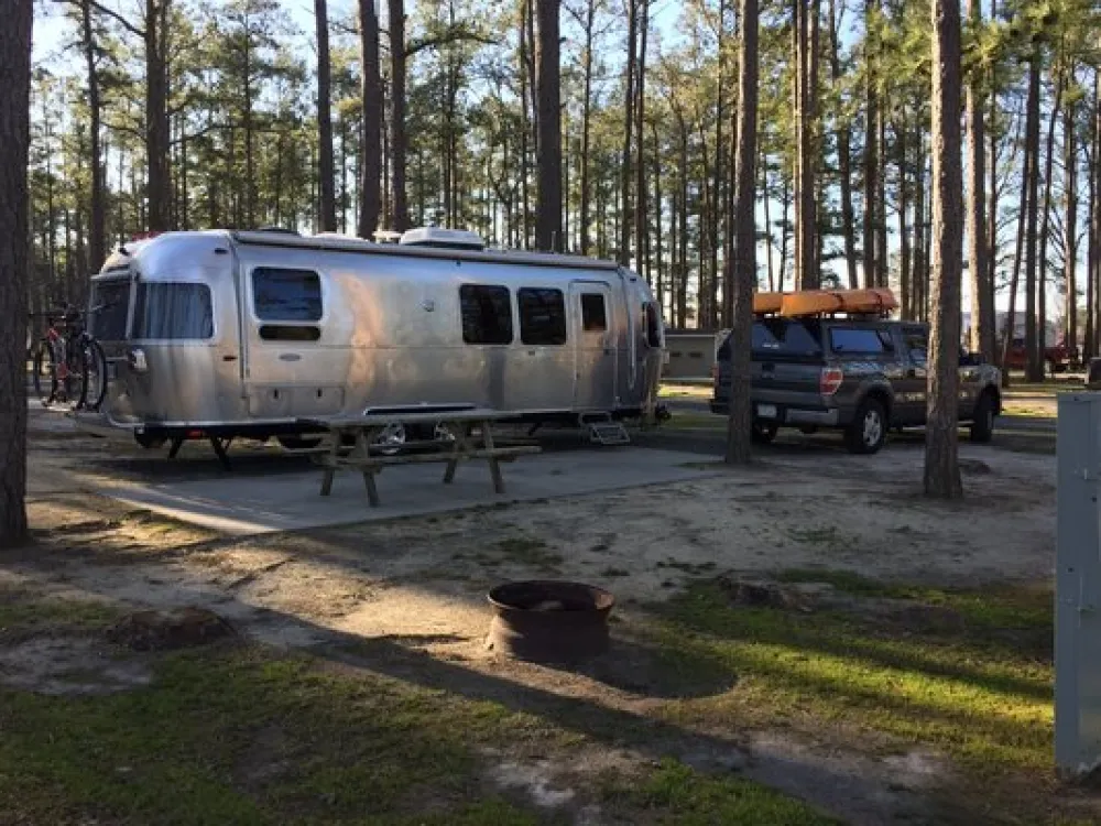 Tall Pines Harbor Waterfront Campground