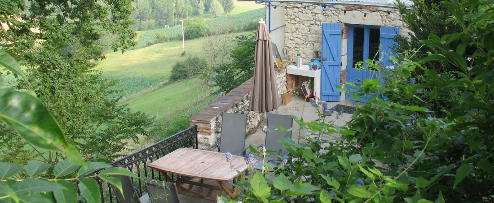 Le Domaine du Chasselas (+ gites)