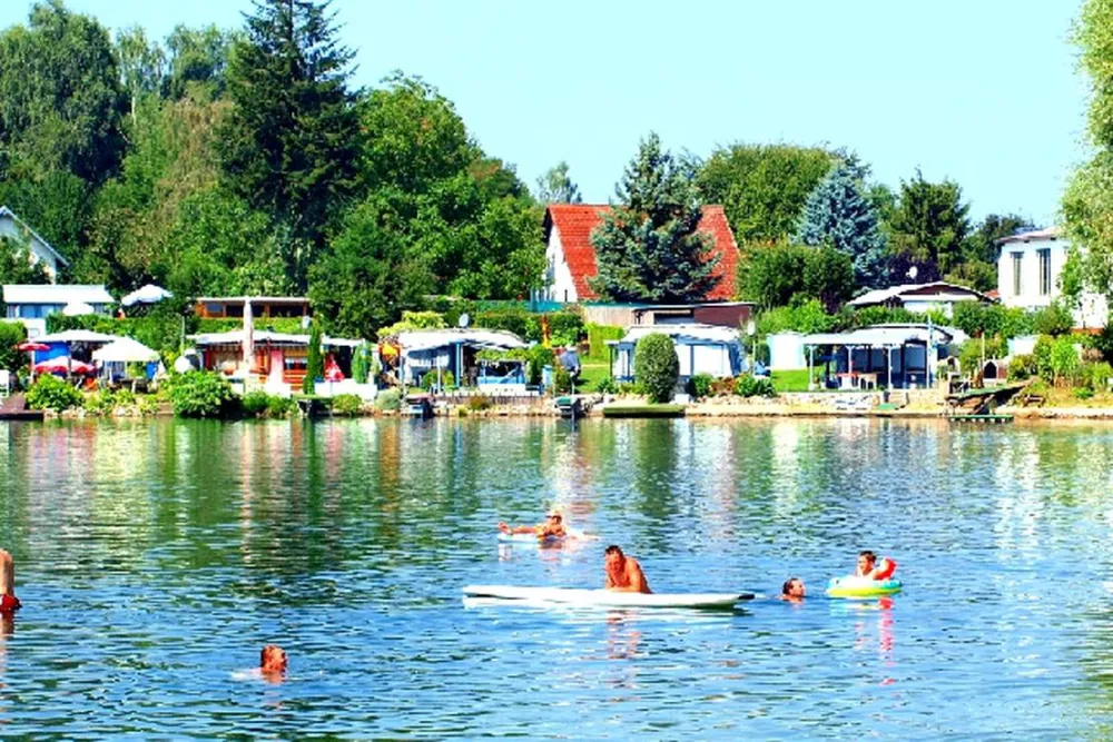 Campingplatz Friedenhain-See