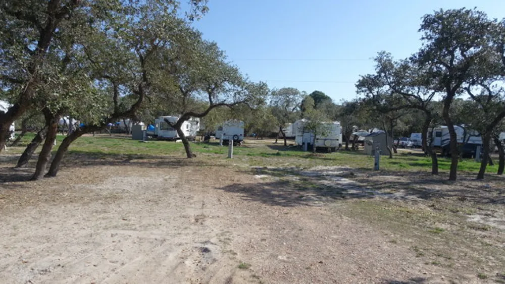 Hidden Oaks RV Resort