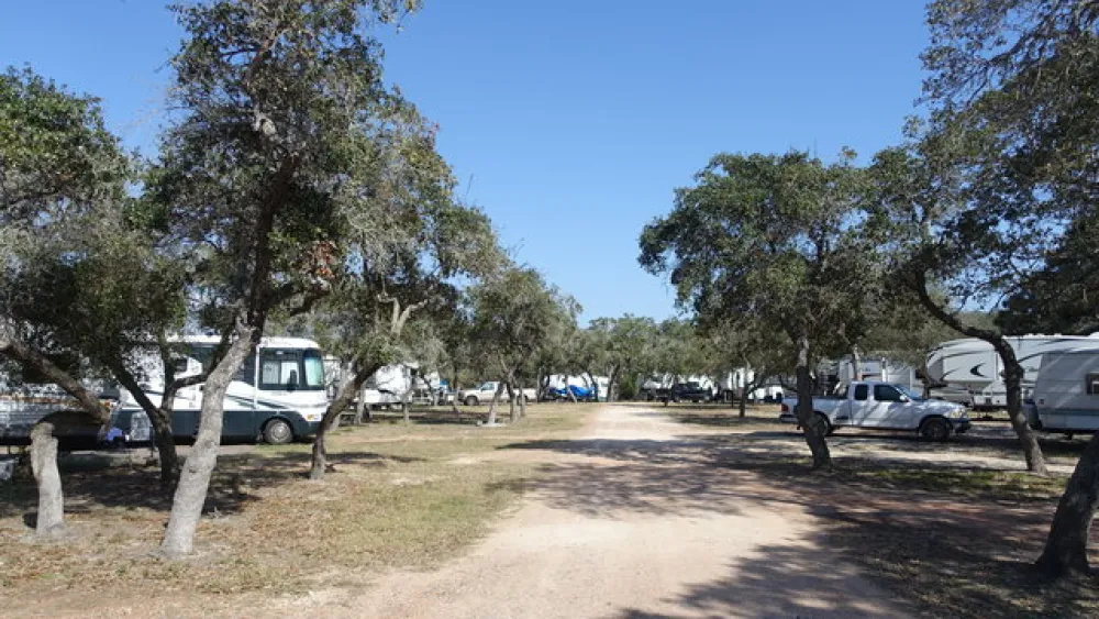 Hidden Oaks RV Resort