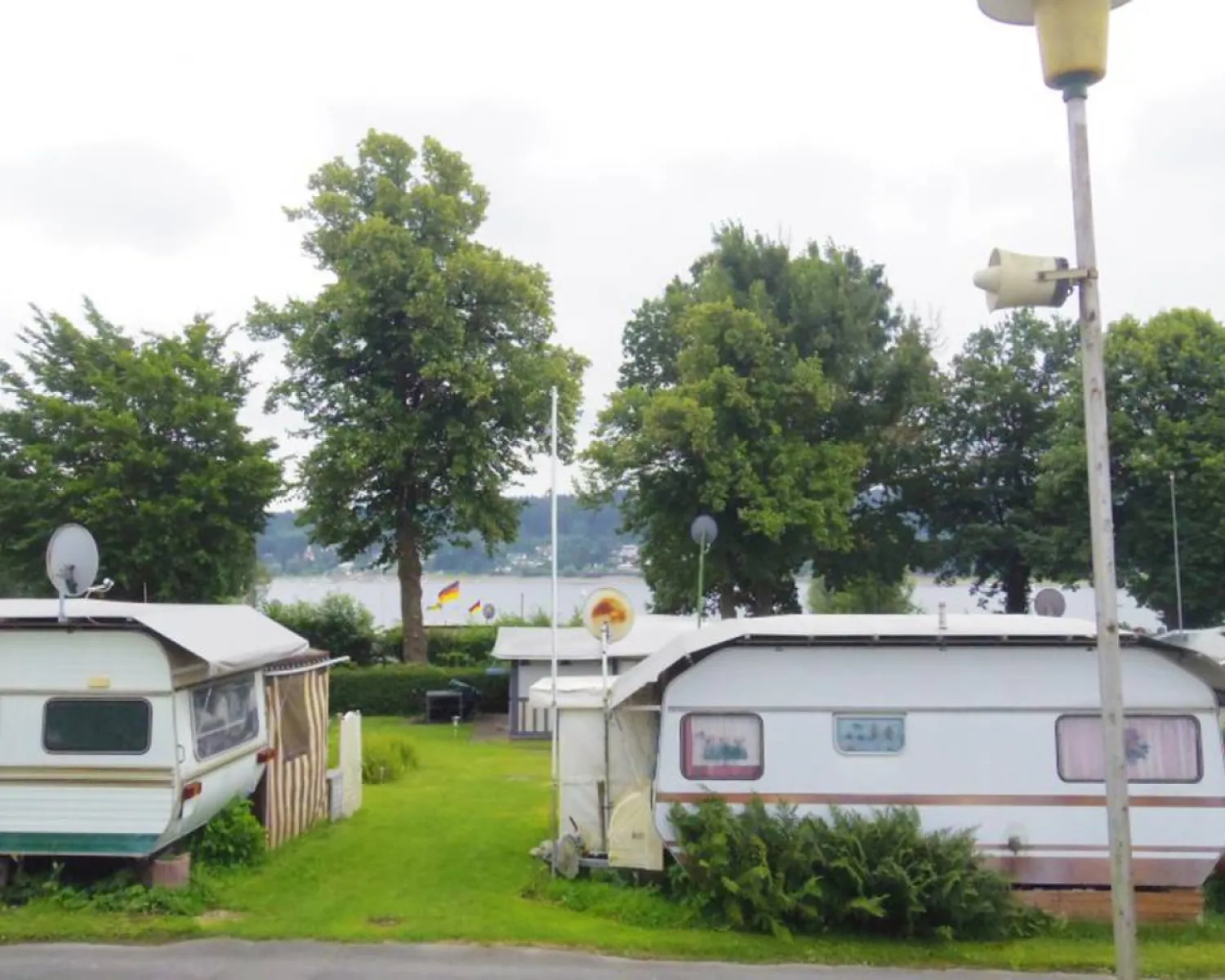 Camping Strandbad Krbecke in Deutschland - Spottocamp - Spottocamp