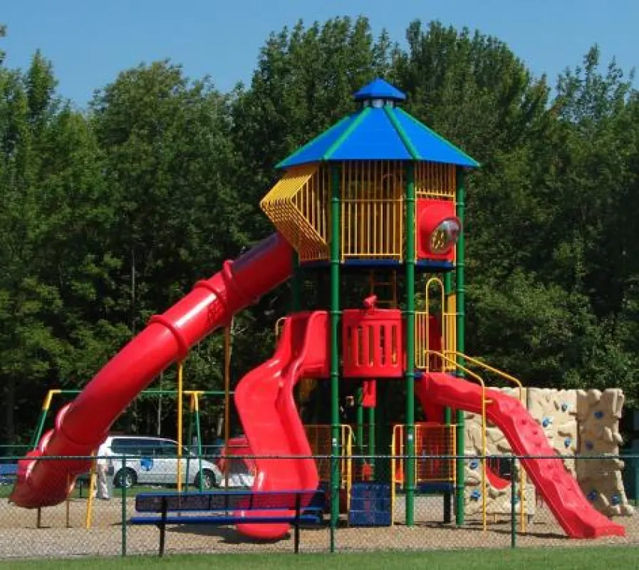 Jellystone Park at Birchwood Acres