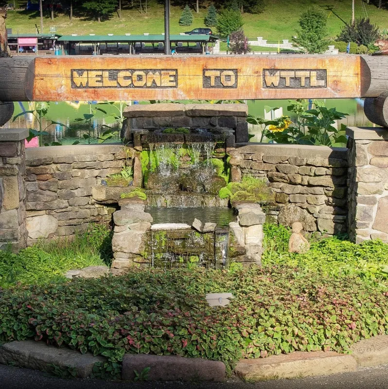 Wood's Tall Timber Lake Resort