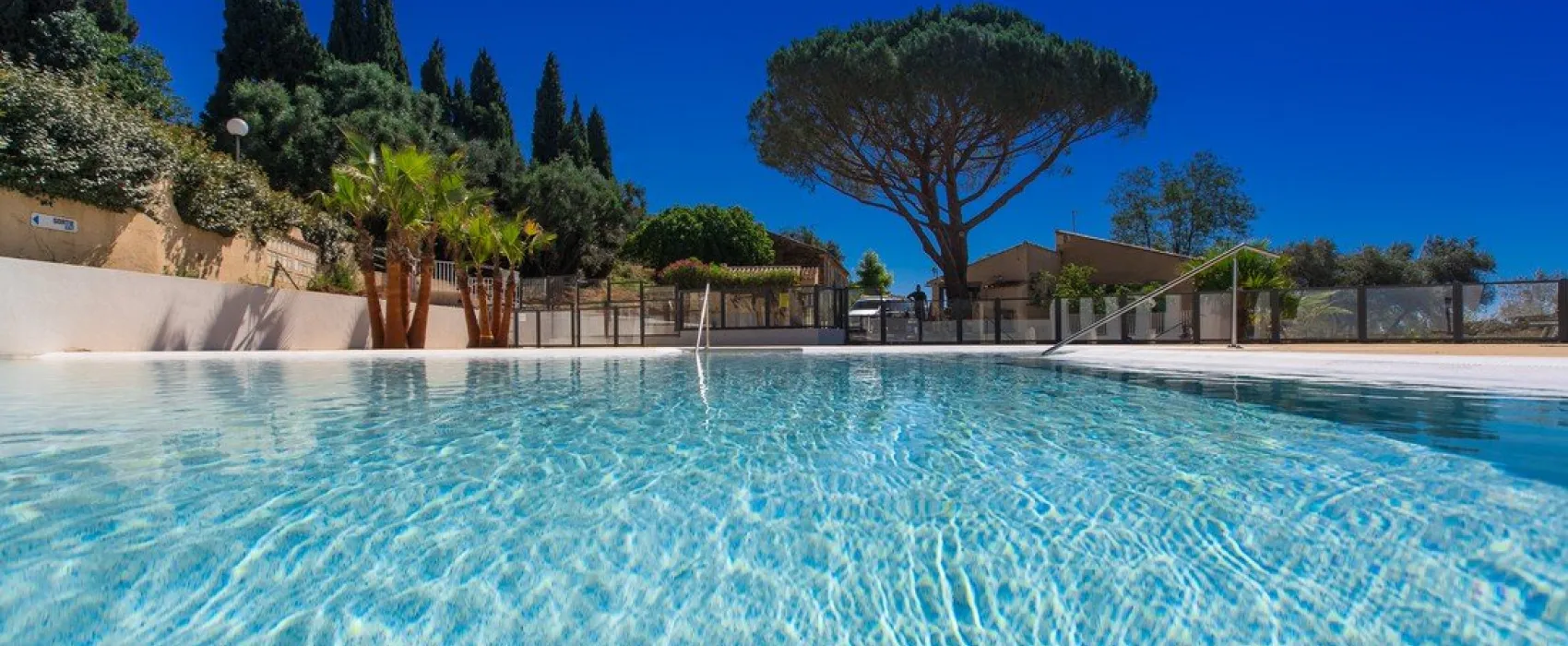 de Berard, Domaine de Miremer