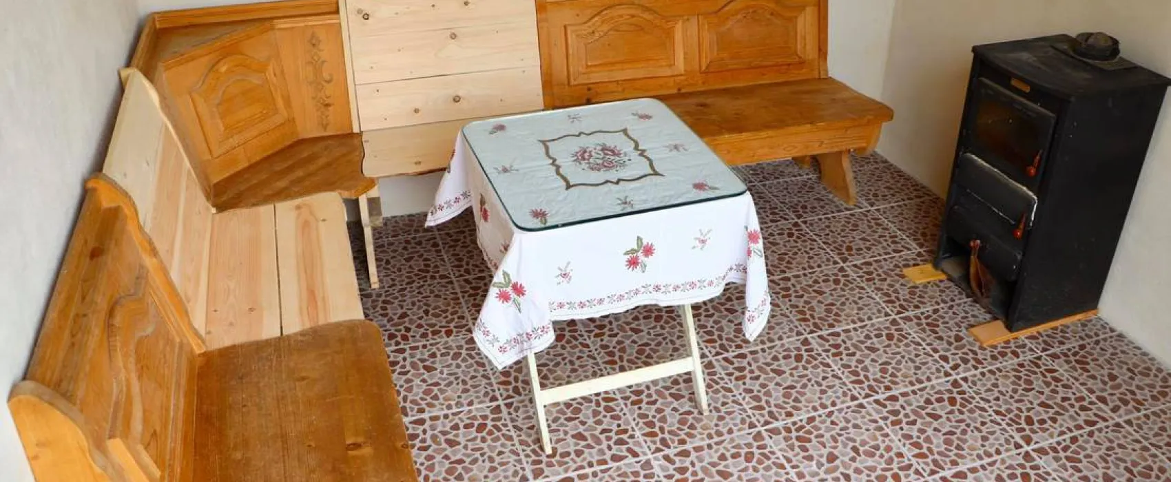 Lisi Vrah Campsite and B&B